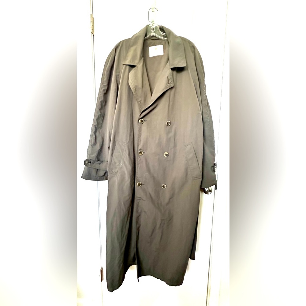 Bill Blass Army Green Trench Coat